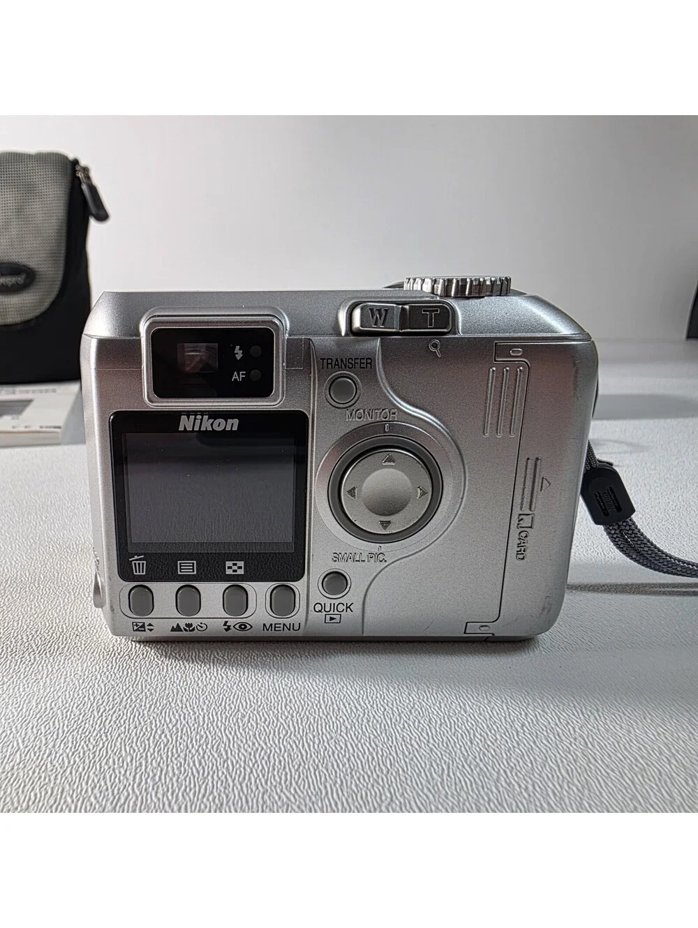 Nikon Coolpix 4300 Digicam, Retro Digital Camera, Battery, Case, Memory. Tested